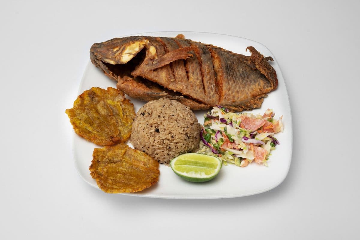 Fried Tilapia Fish -Pescado frito