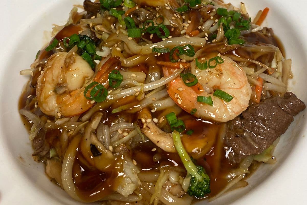 House Special Yaki Udon