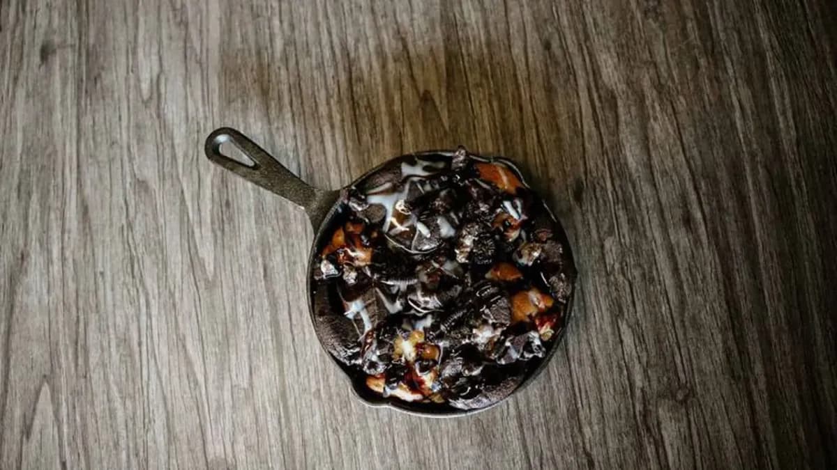 Cookies n' Cream Cookie