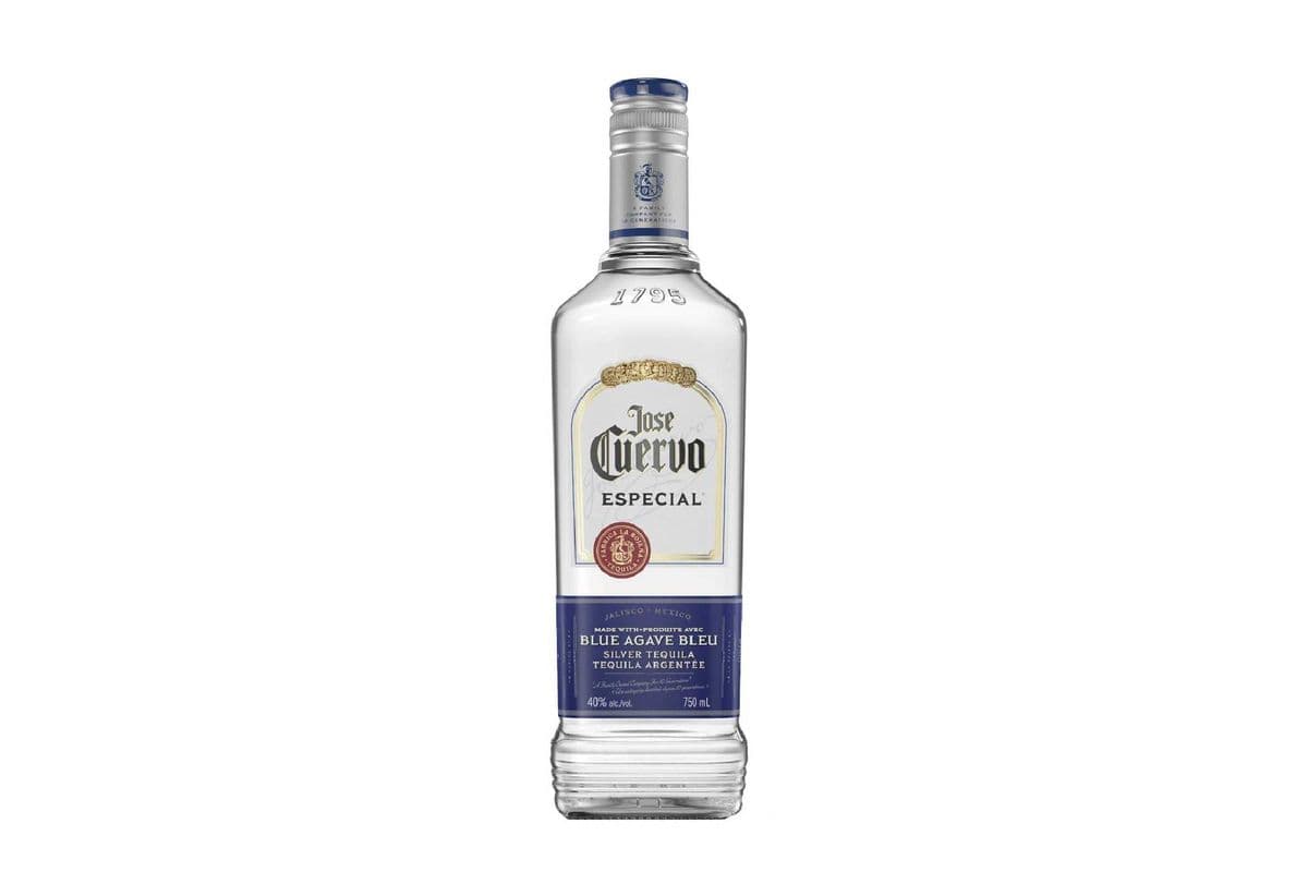 Jose Cuervo Especial Silver Tequila (1 x 750 ml)