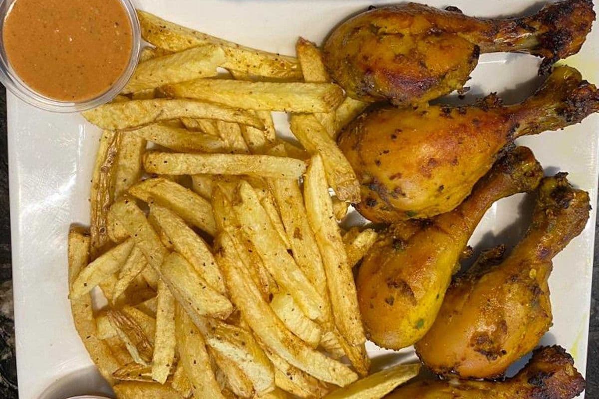 Chicken Saffron Drumsticks ( With Fries & Naan )