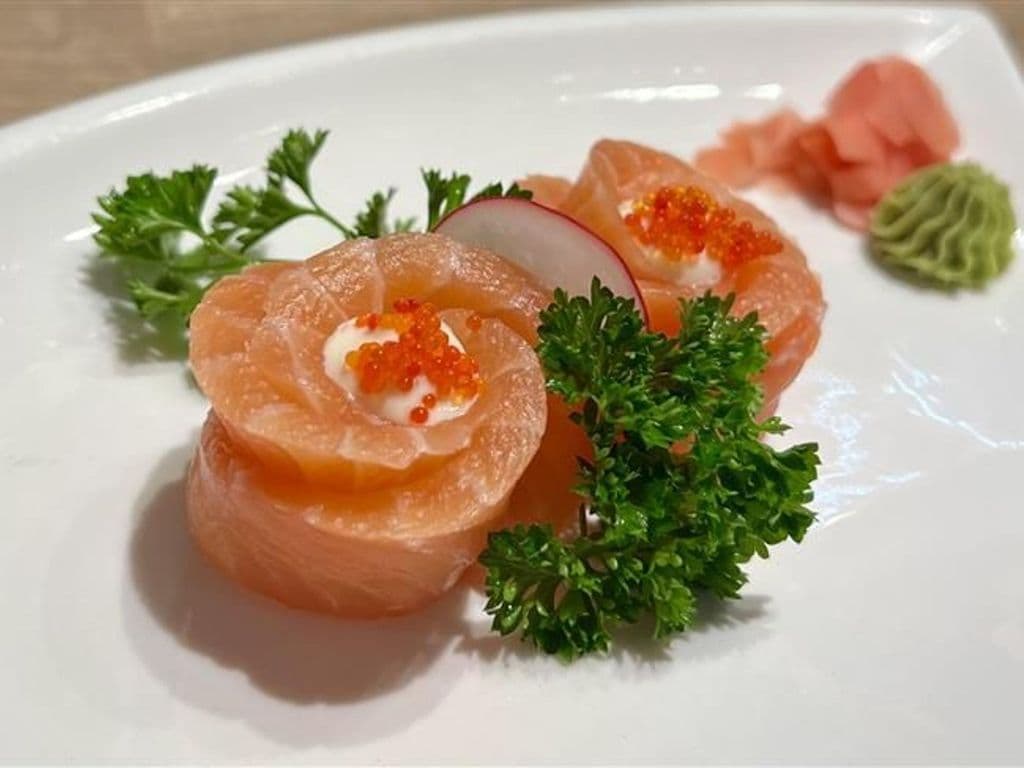 Salmon Rose