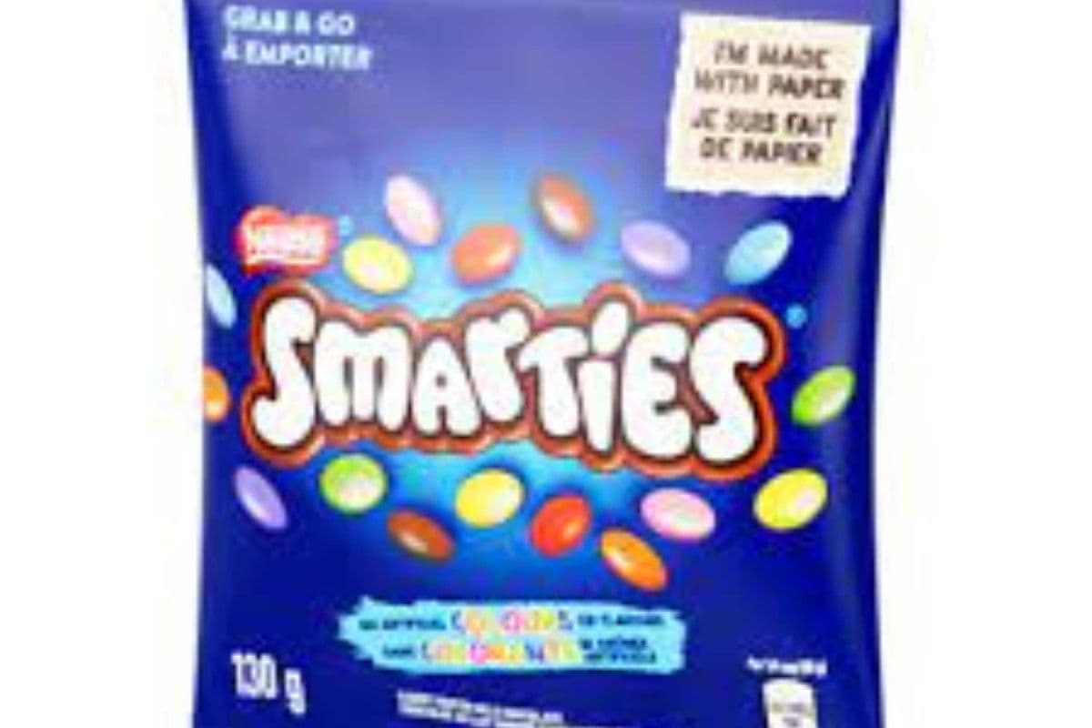 Nestle Smarties Candy Coated Milk Chocolate Pouch (130 g)