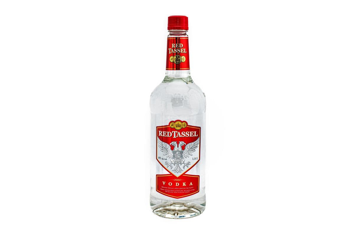 Red Tassel Vodka (1 x 1.14 L)