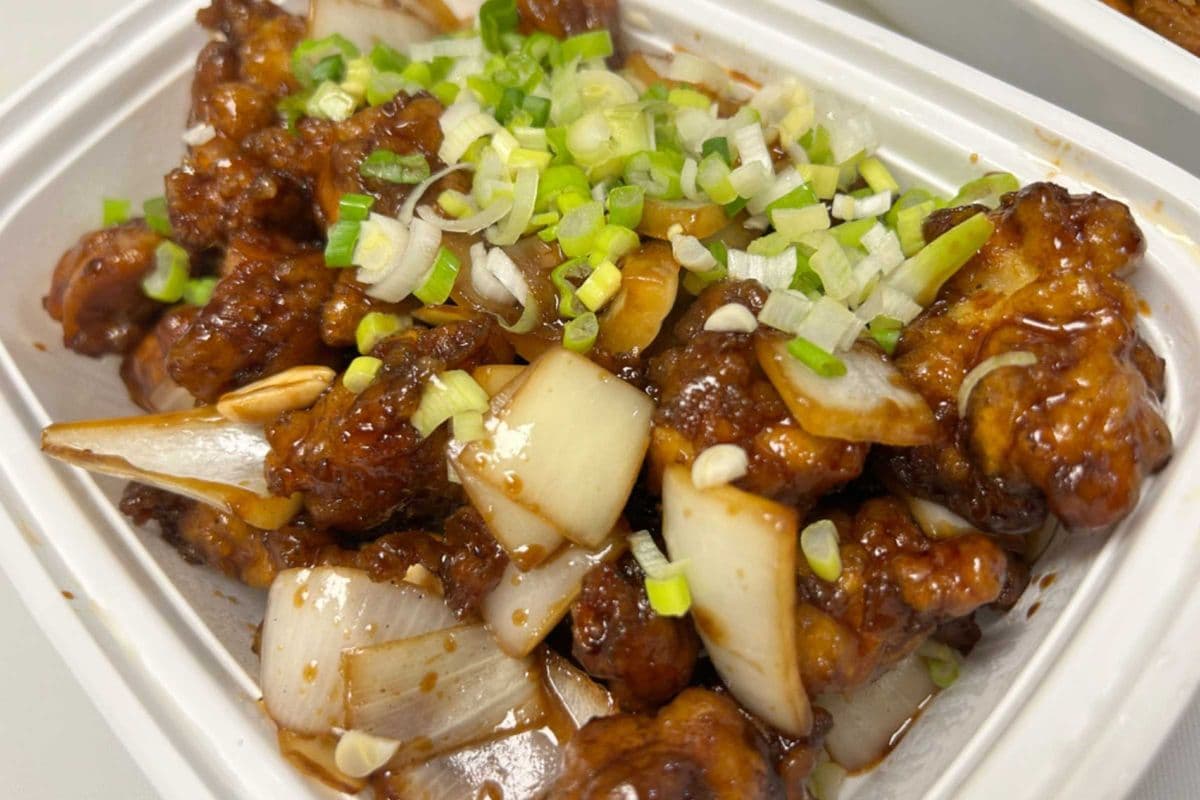 C5. Gong Pao Chicken Ball 宫保鸡球