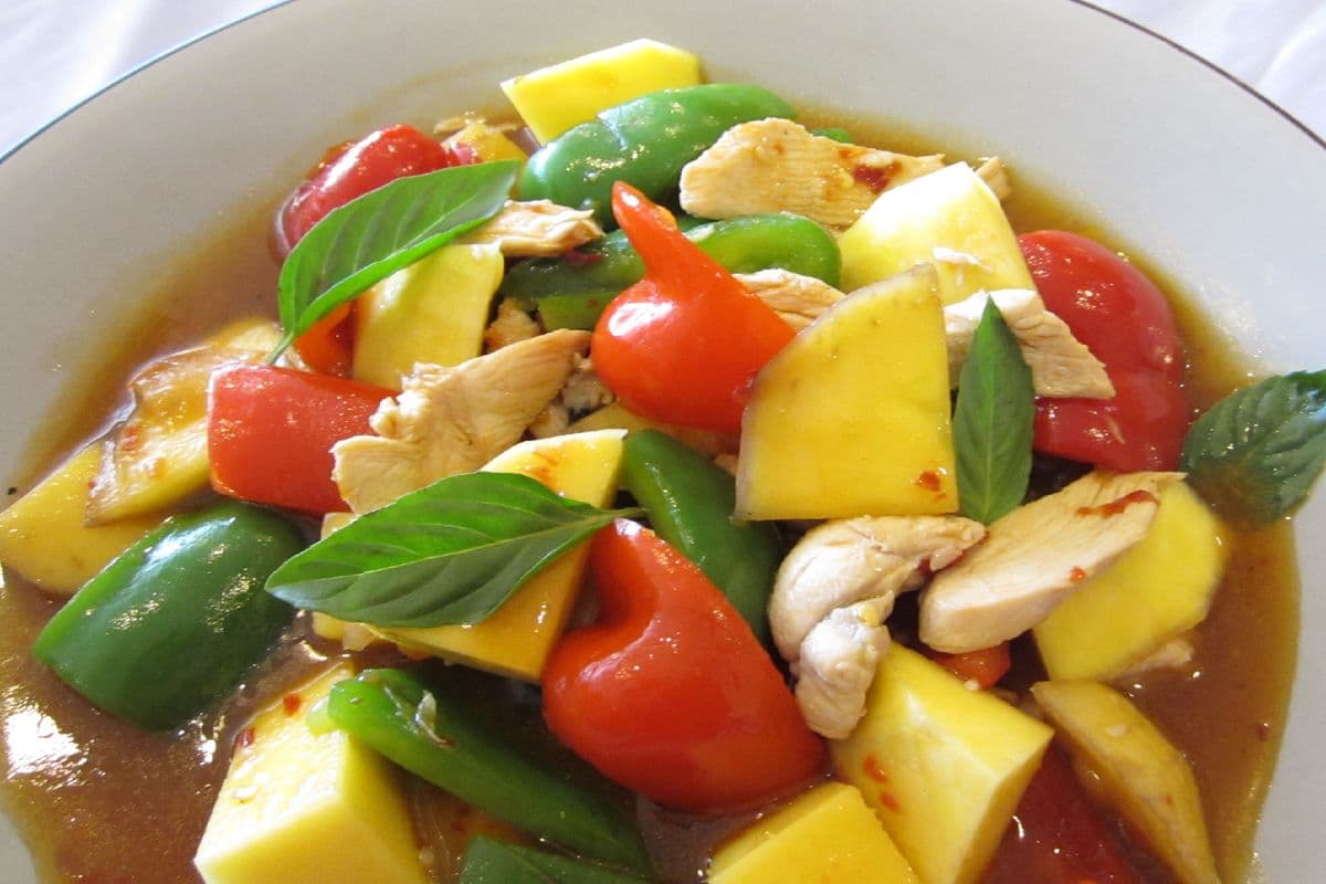802. Spicy Mango Chicken