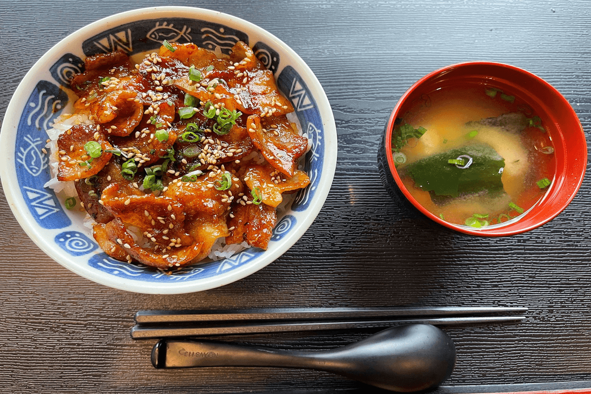 Spicy Pork Belly Don 韩风猪五花盖饭