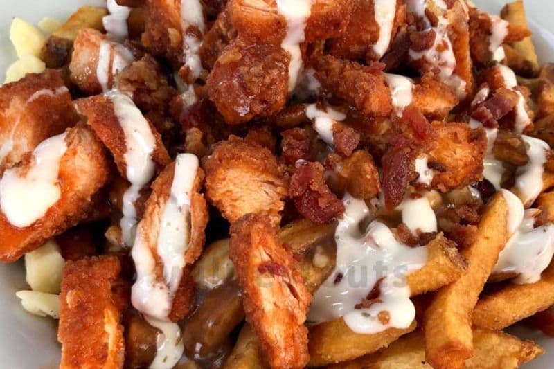 Buffalo Chicken Poutine