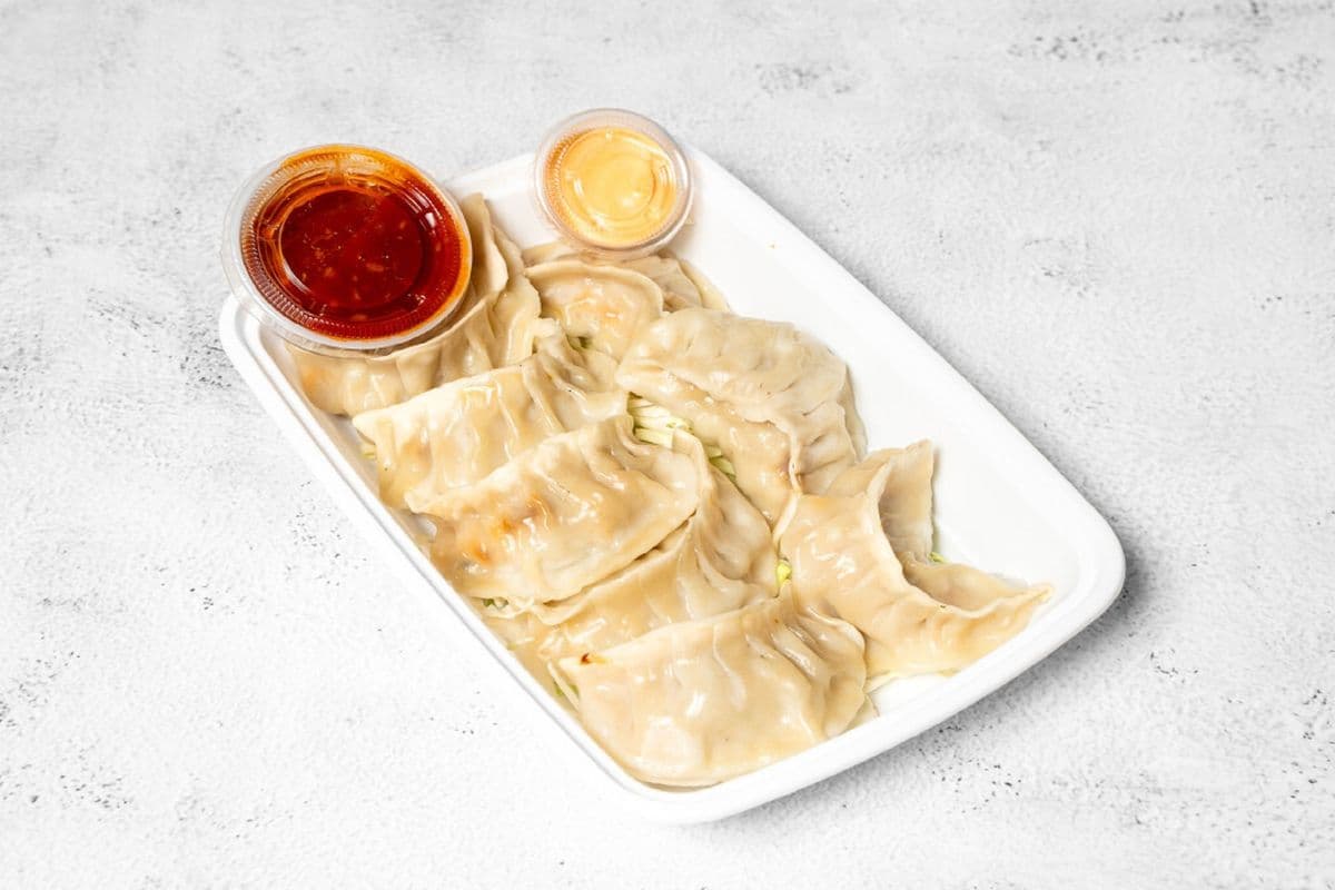 STEAMED VEGETABLE MOMOS (NEW)