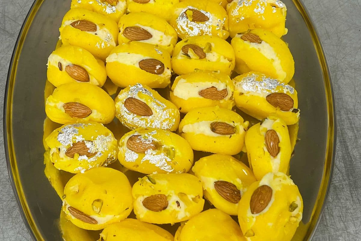 Yellow Sandwich (LB)