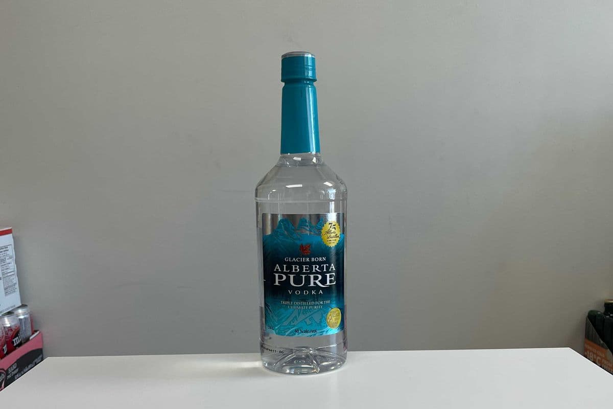 Alberta Pure Vodka Pet 1.14L (1 x 1.14L)