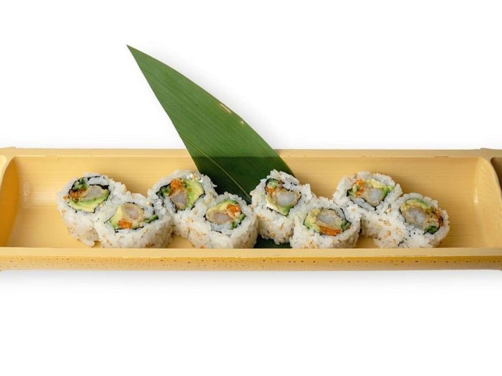 Prawn Dynamite Roll (8pc)