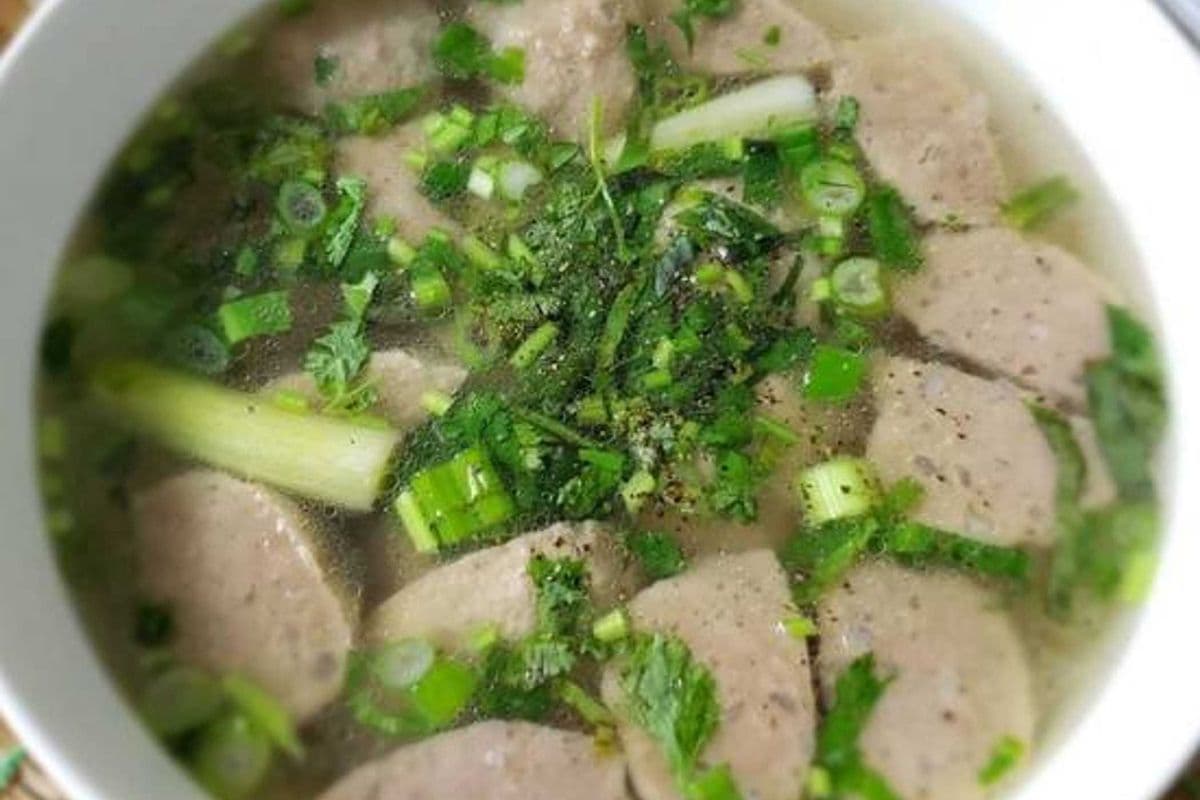 40. Beef Balls Soup (without noodles)