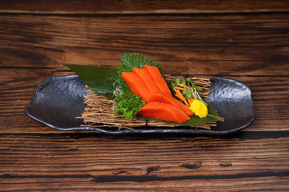 Sockeye Salmon Sashimi (5 pcs)