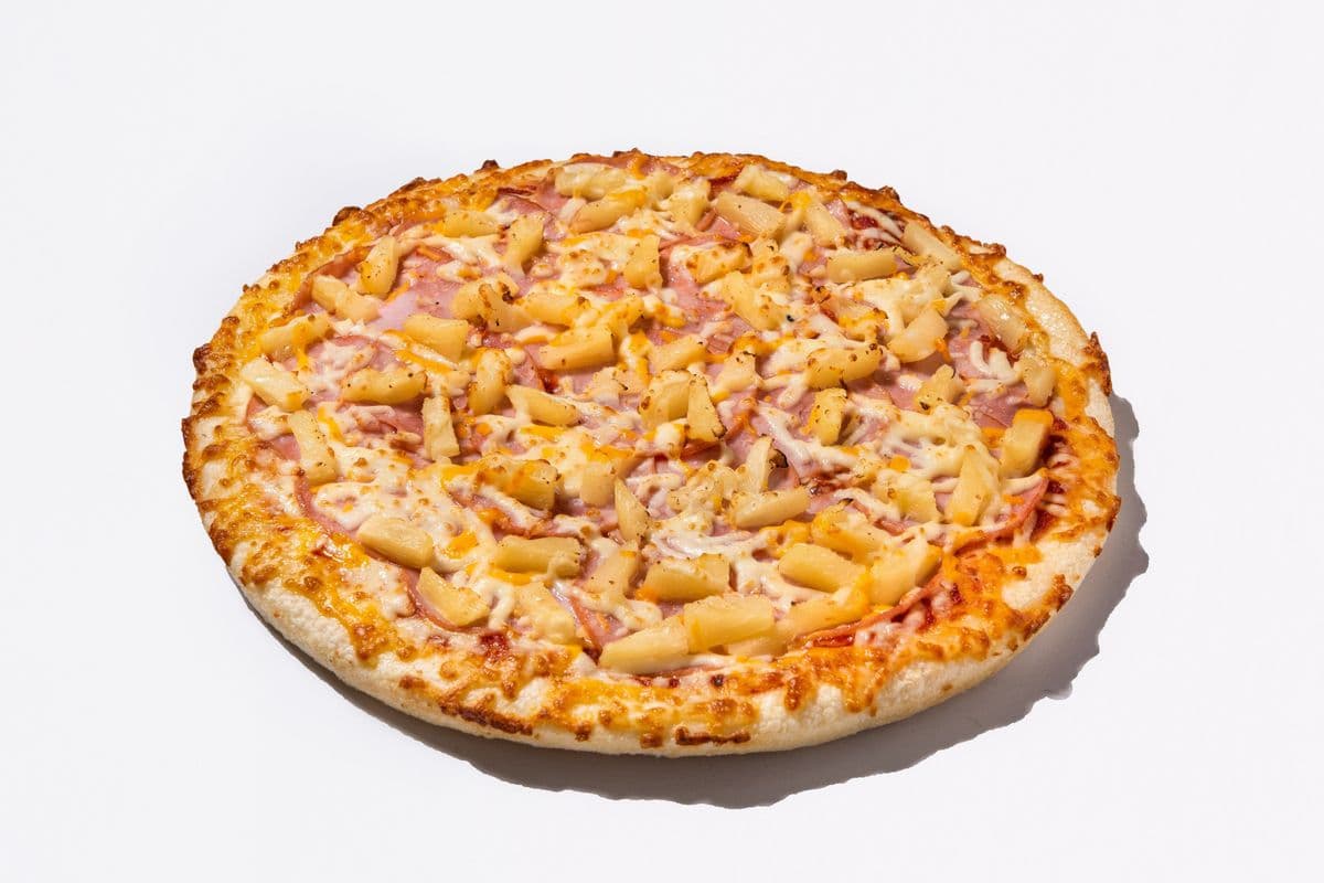 12" Medium Tropical Hawaiian Pizza