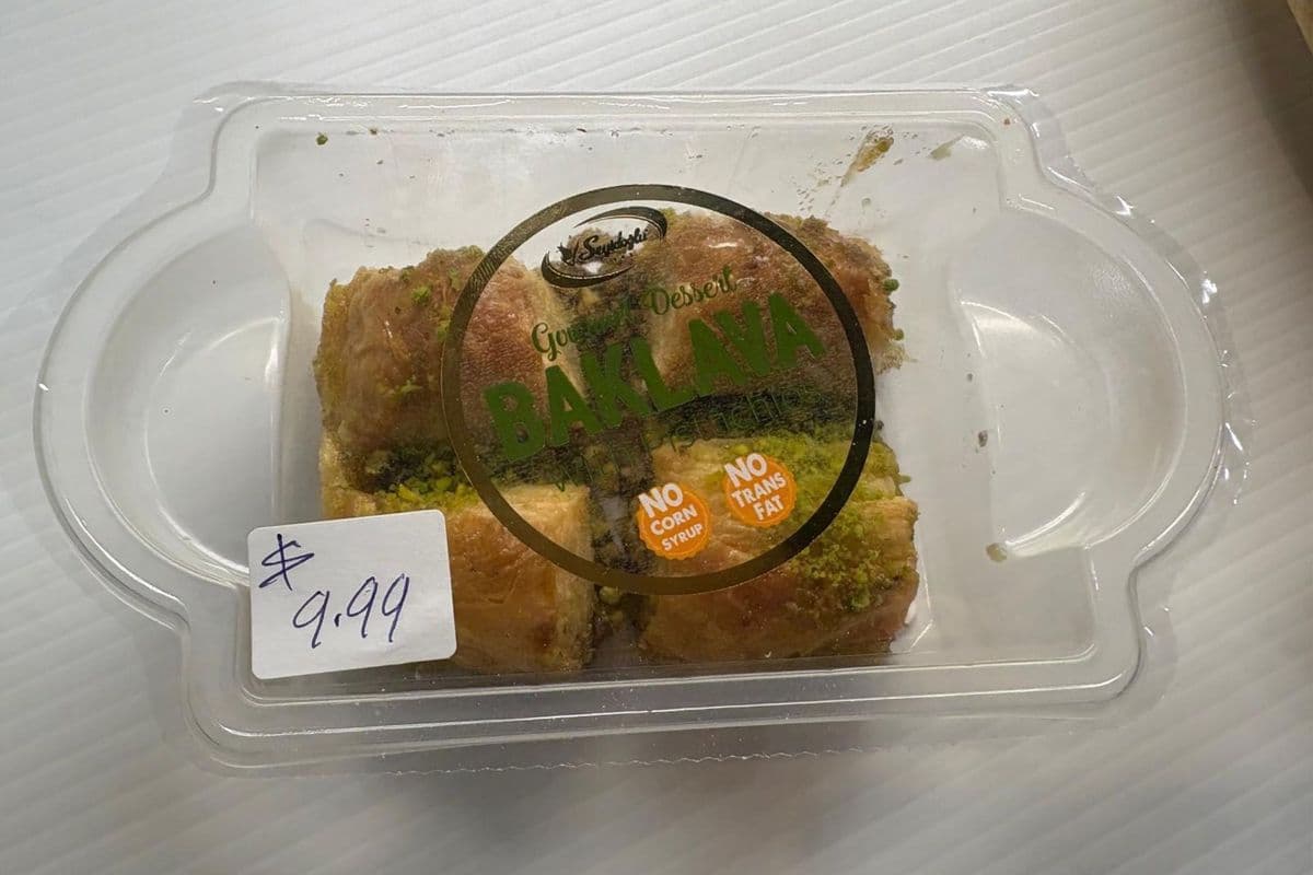 4 Pieces of Baklava