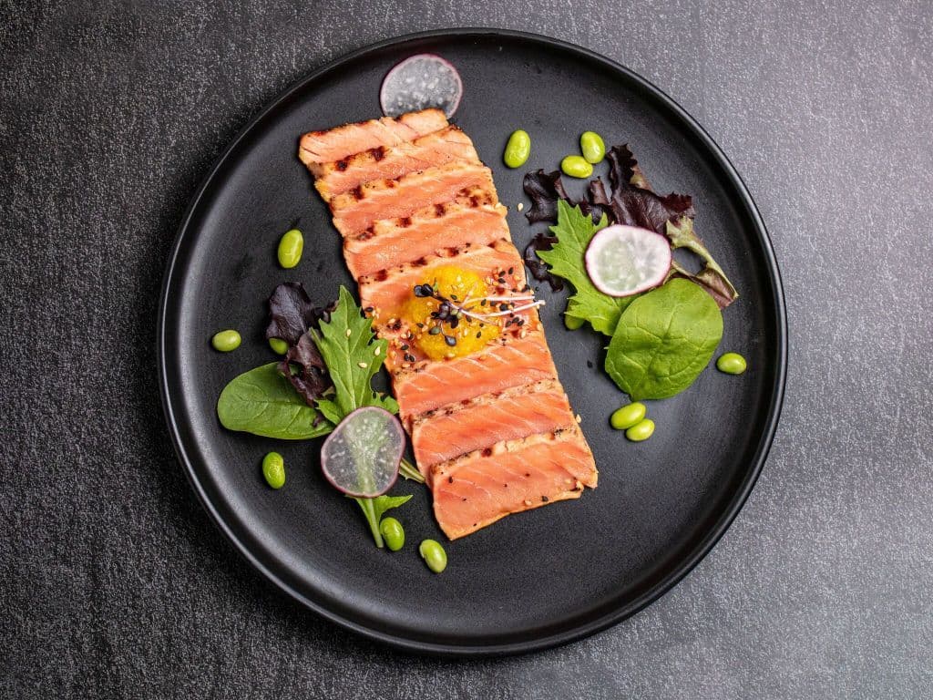 Salmon Tataki App (12pcs)