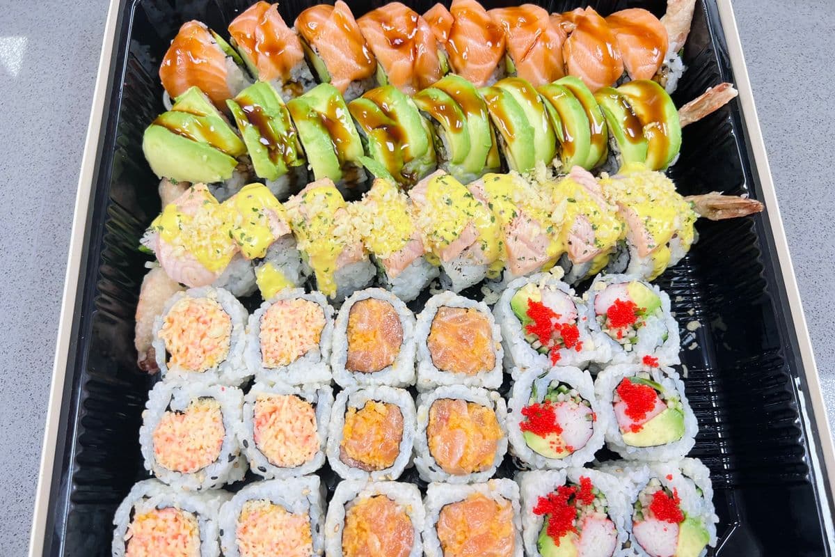 Party Tray A (42 pcs) All Rolls