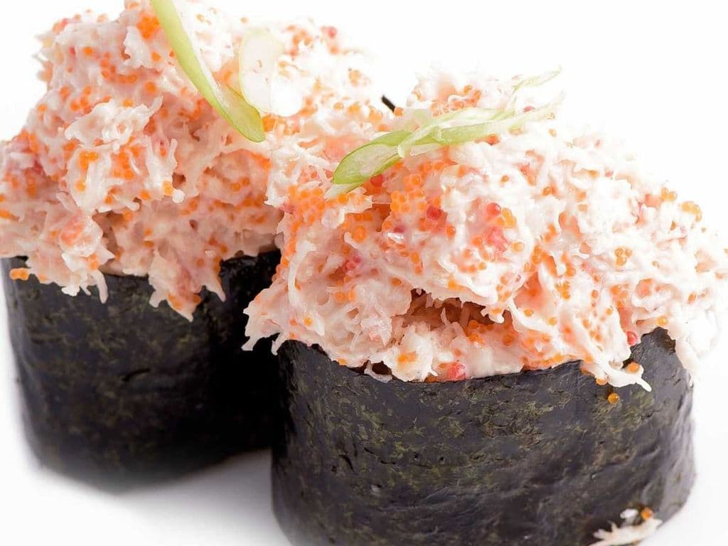 Spicy Crabmeat Sushi (4pcs)