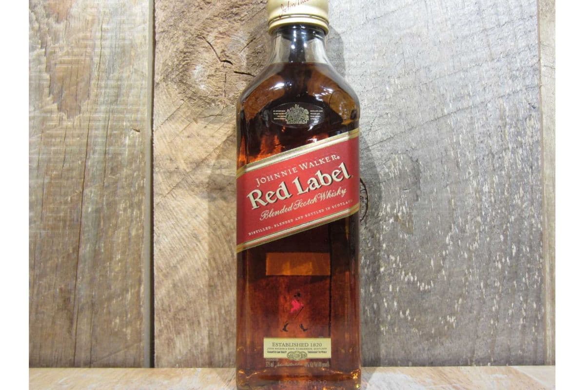 JOHNNIE WALKER RED LABEDL375ML (1 x 375 ML )