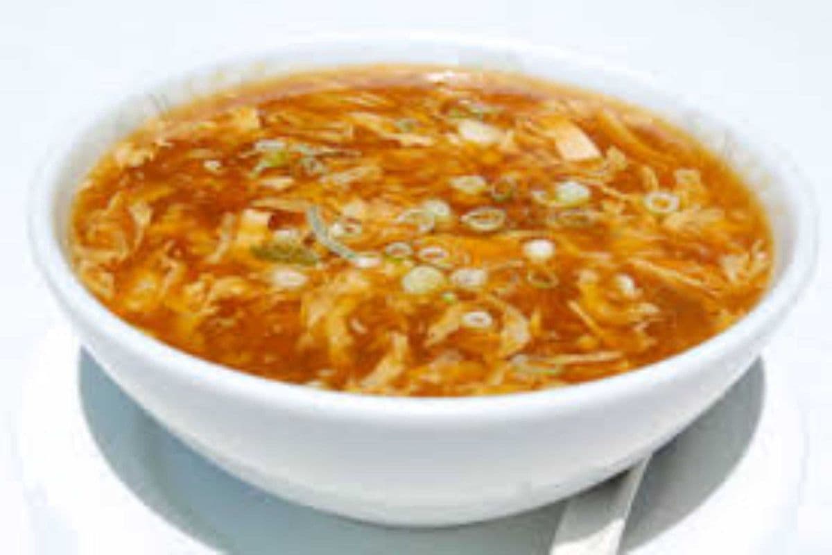 Chicken Hot and Sour soup (16 Oz)