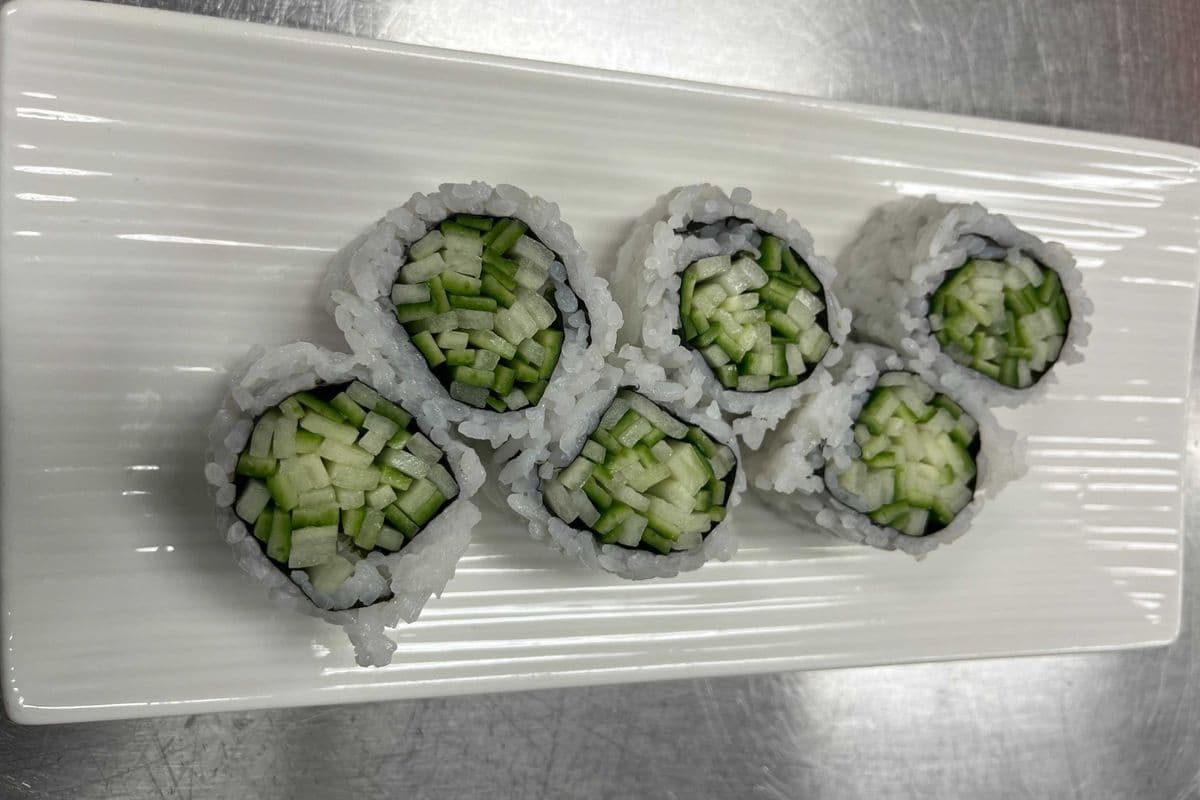 Cucumber Roll (6 pcs)
