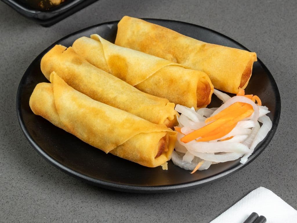 A02: Vege Spring Roll (4 pcs)