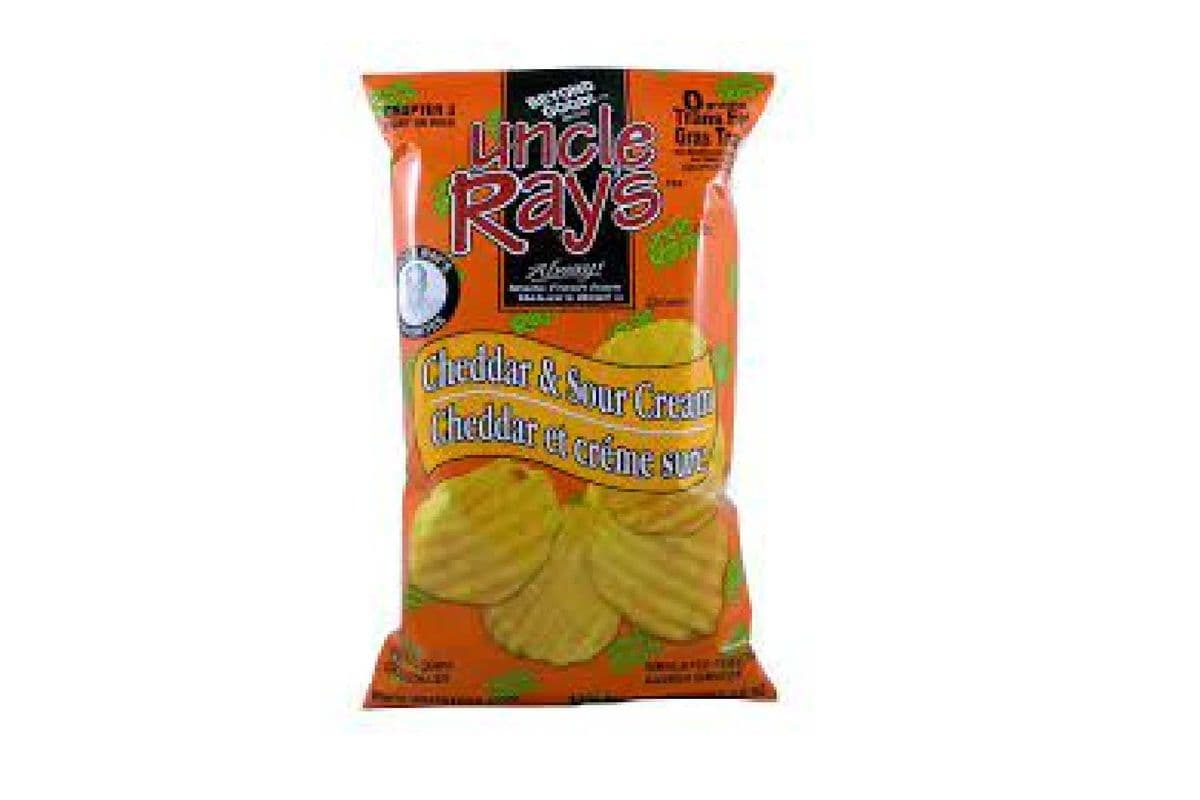 Uncle Rays Cheddar & Sour Cream