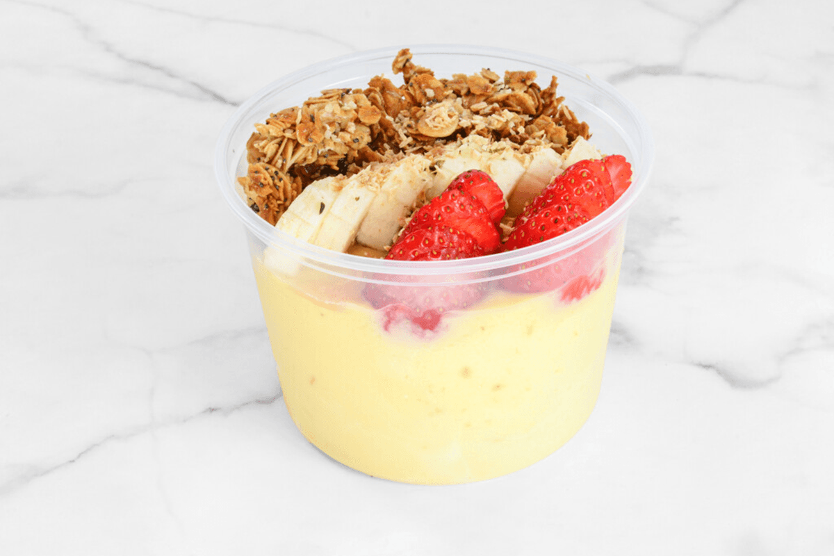Tropical Smoothie Bowl