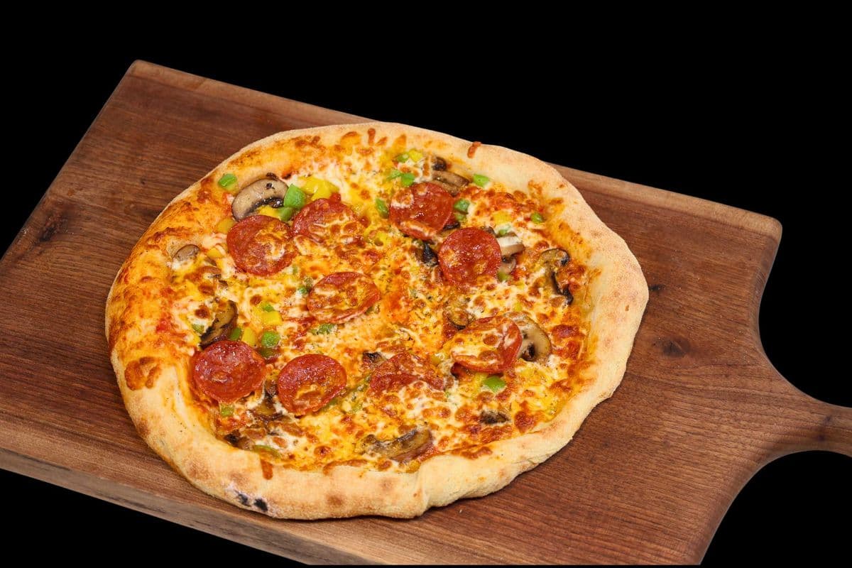 Pepperoni / پیتزا پپرونی (حلال)