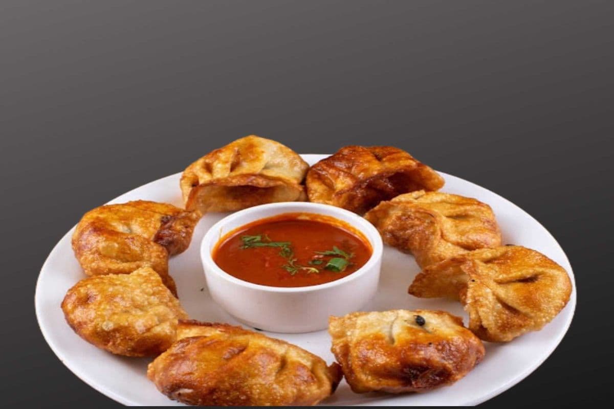 Khas Chicken Momos (Fried)