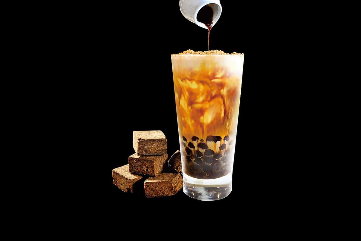 Spiked Black Sugar Milk Tea / Milkshake with Kahlua Coffee Liqueur (19+) (1 x 20oz)