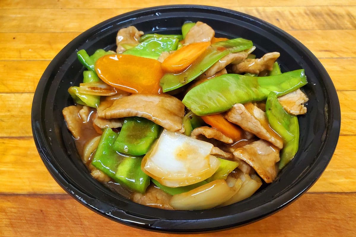 75. Beef with Mushroom & Snow Peas