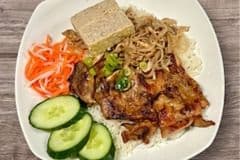 465. Com Ga Nuong, Bi Cha Trung