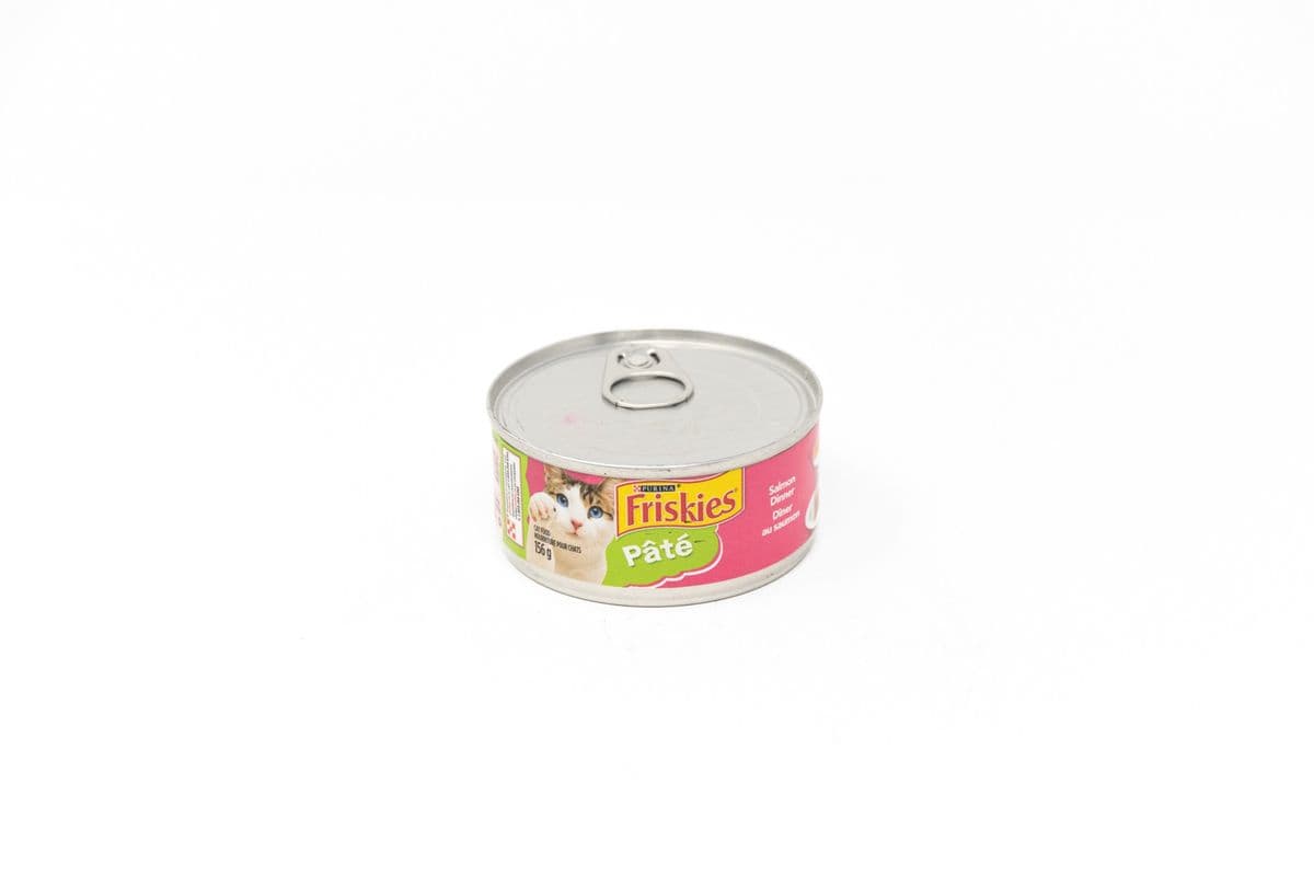 Friskies Salmon Dinner Pate (156 g)