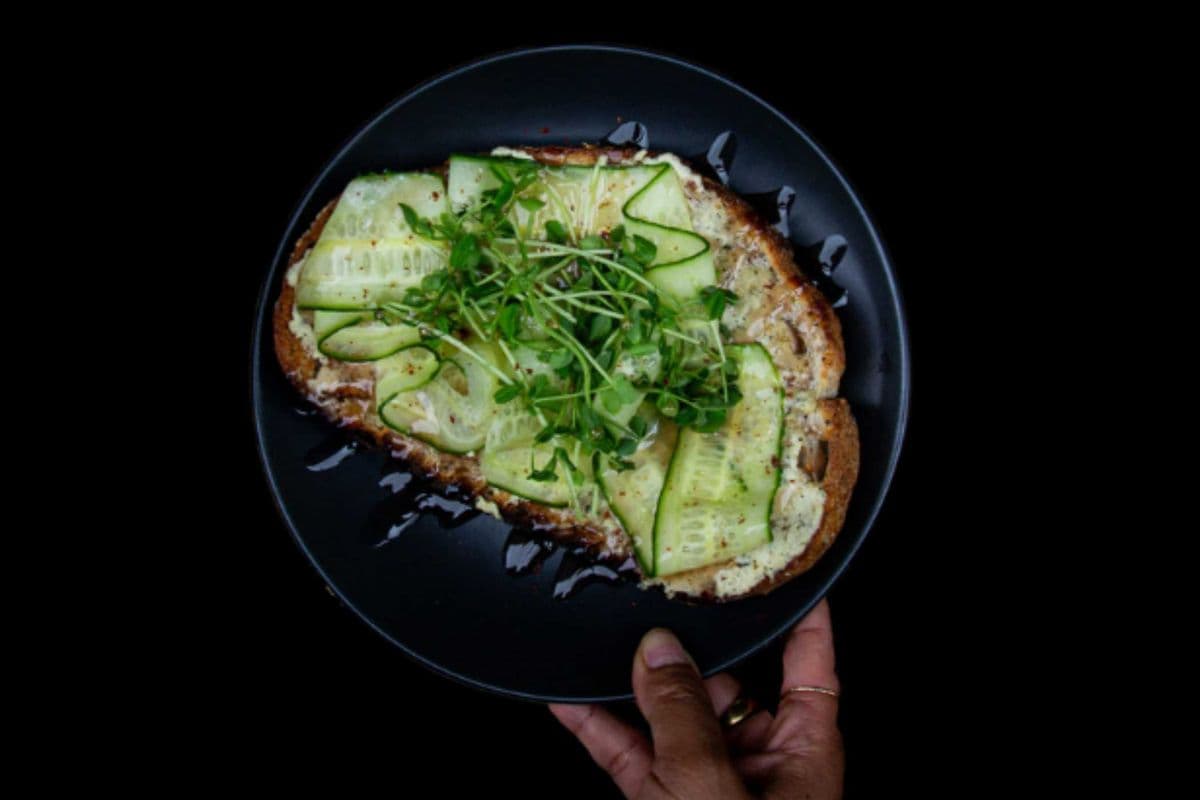Cream Cheeze and Cucumber Toast