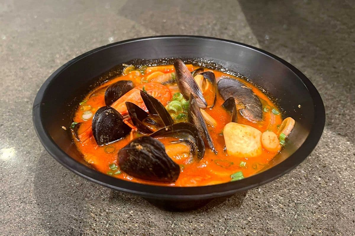 Spicy Seafood JJampong Udon