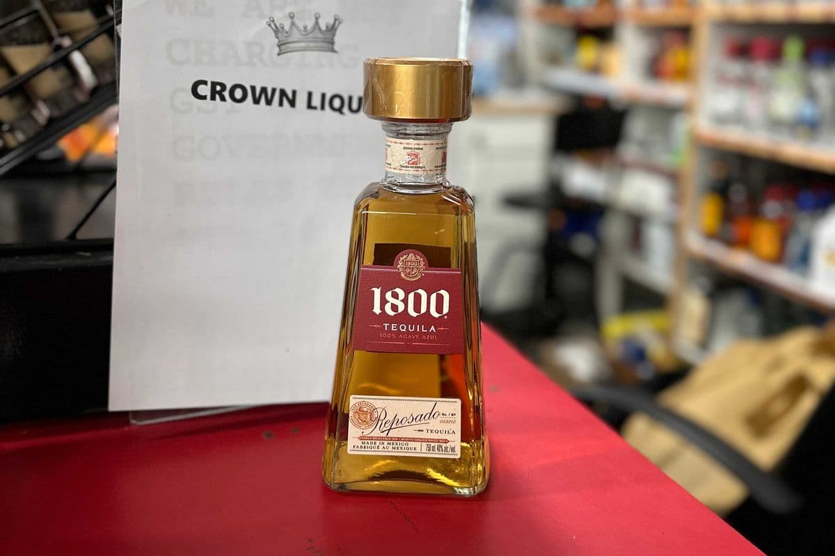 1800 REPOSADO TEQUILA (1 x 750ml)