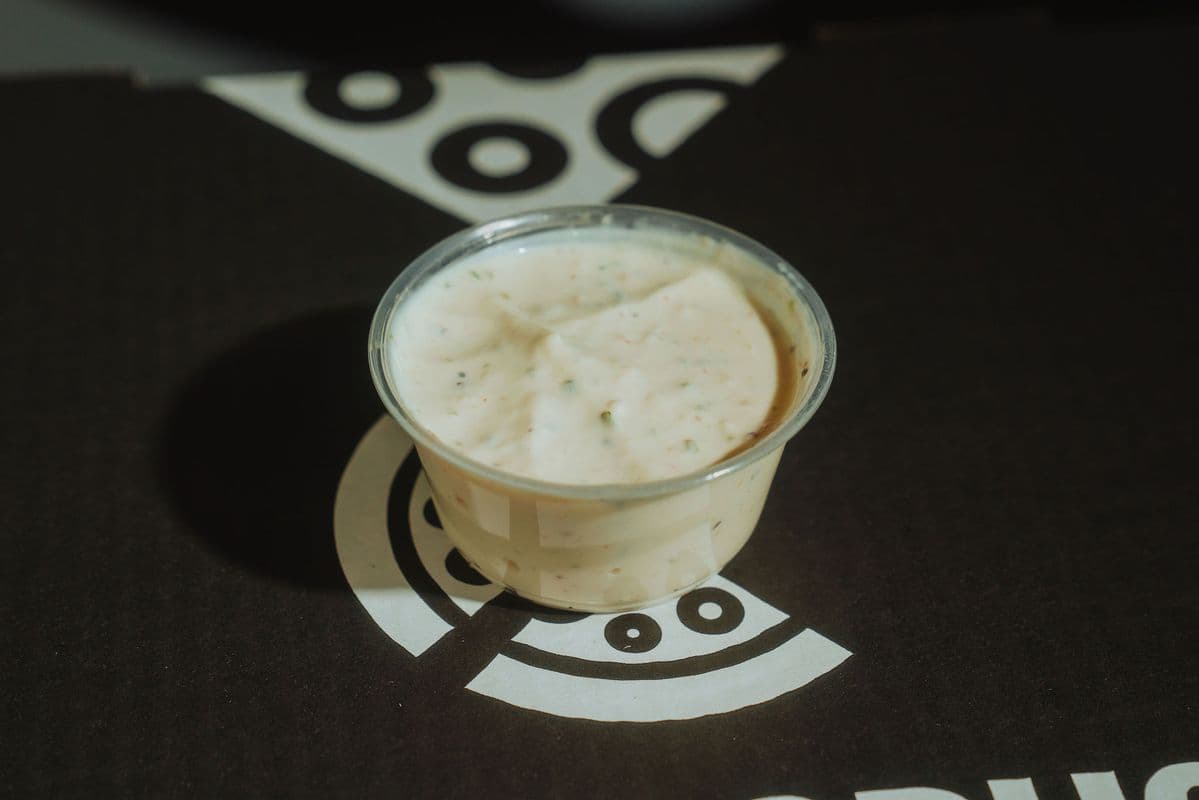 House made Creamy roasted Garlic dip