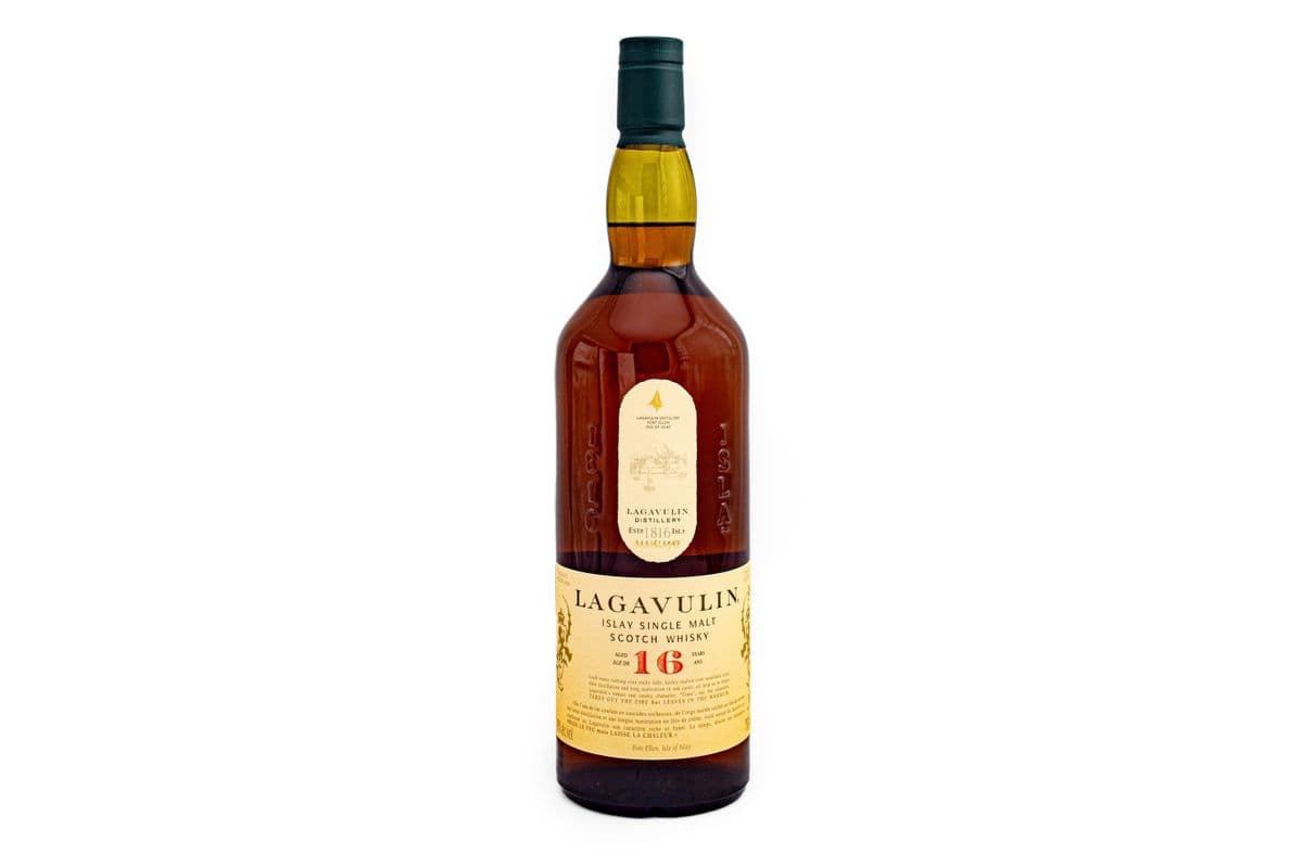 LAGAVULIN 16 YEARS (1 x 750 ML) (1 x 750 ML)
