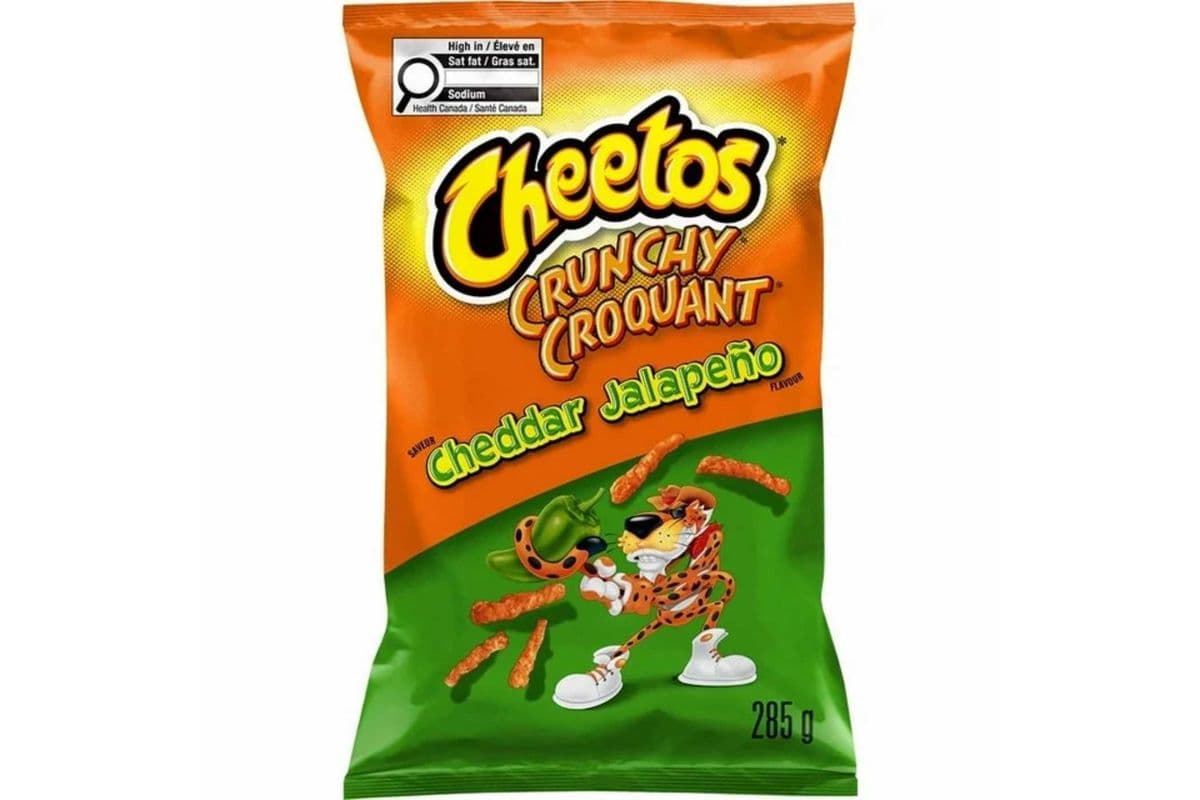Cheetos Cheddar Jalapeño Crunchy Cheese, 285g (285 g)