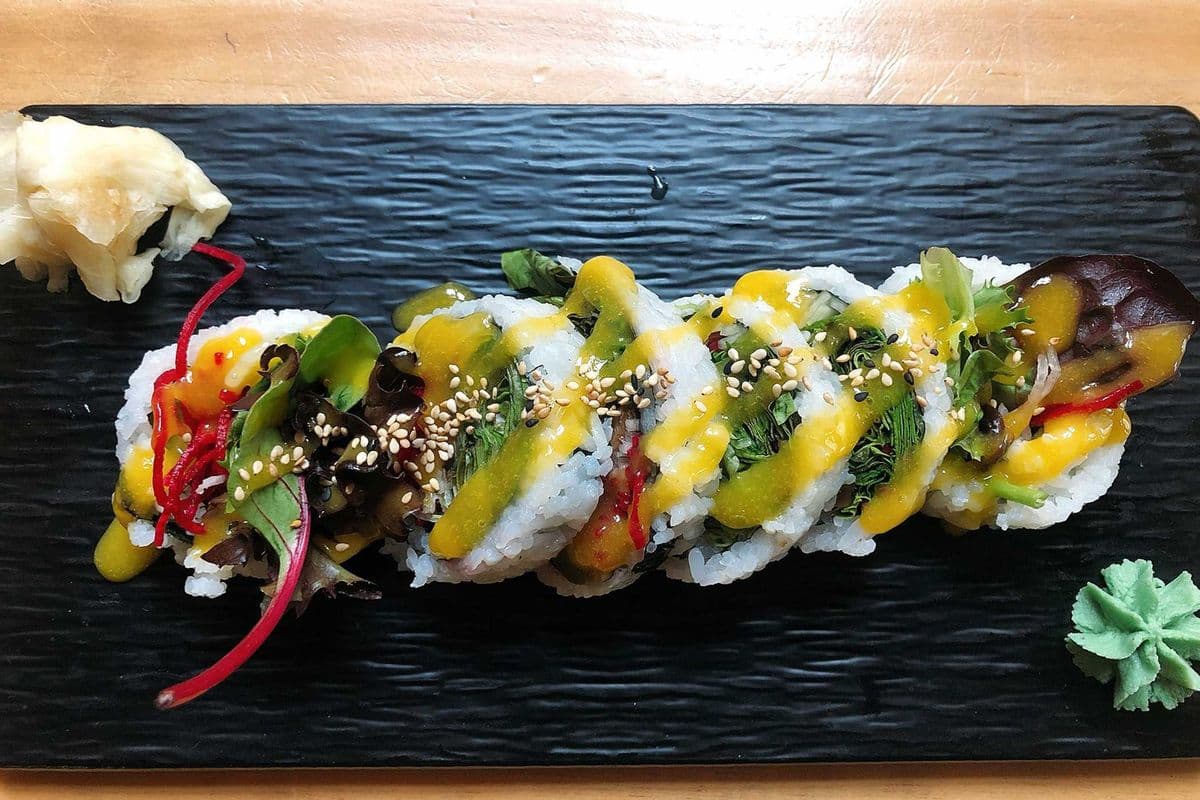 Vegetables Roll (6 pcs)