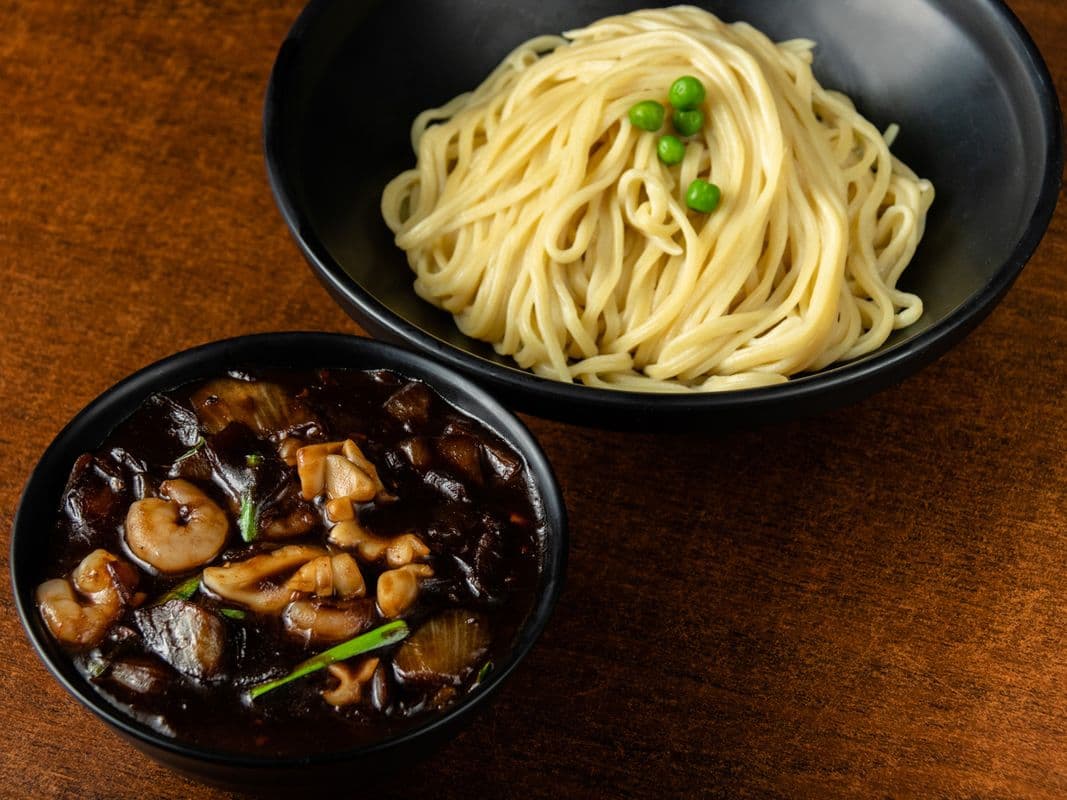 12. Samseon Jajangmyeon