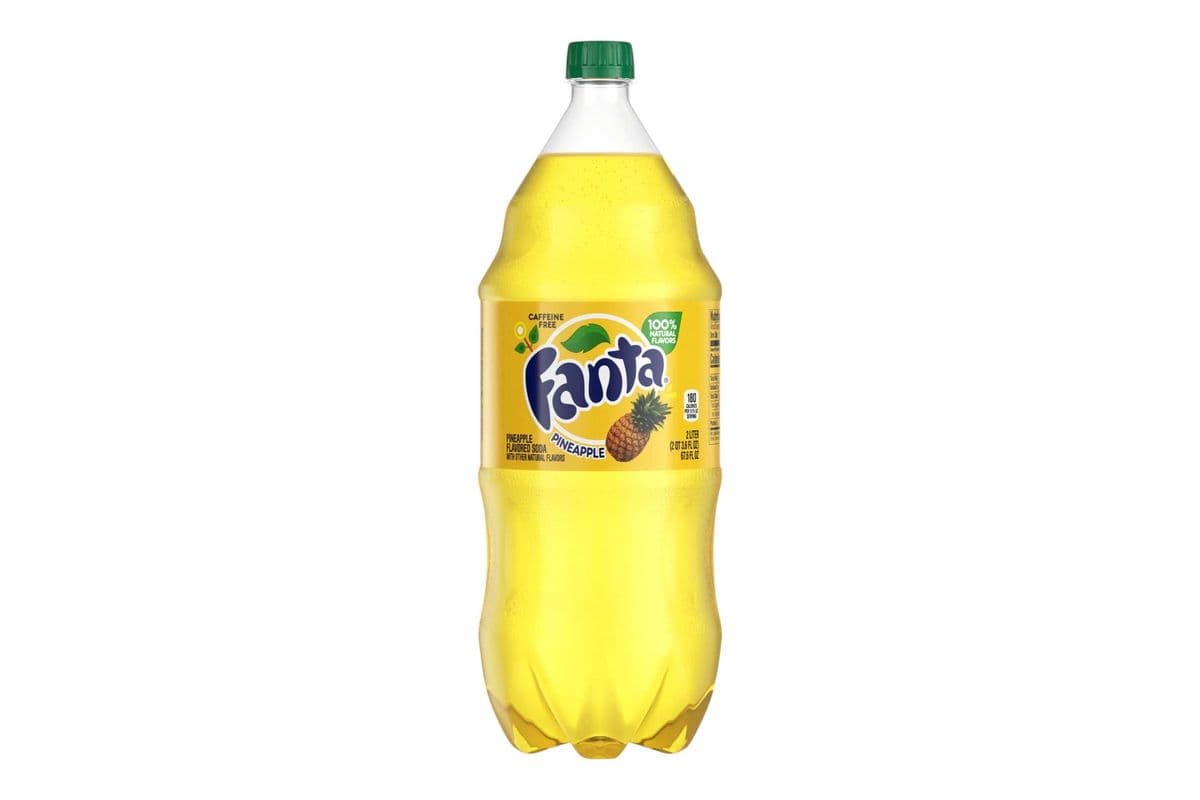 Fanta Pineapple (500ml) (300 Cal)