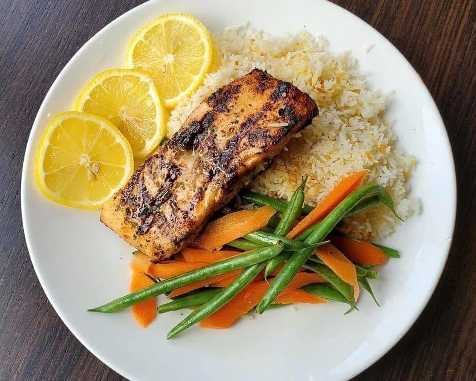 Grilled Lemon Salmon Dinner