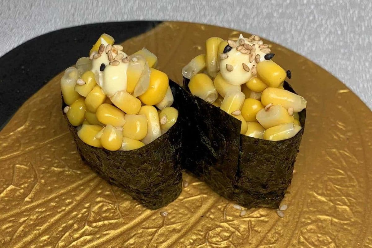 su2. Sweet Corn Sushi (2 pcs)