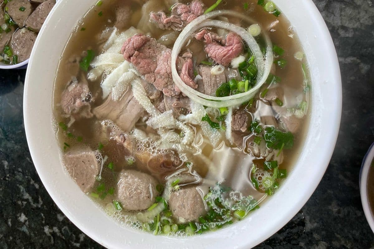 49.VIE PHO' NOODLE SOUP