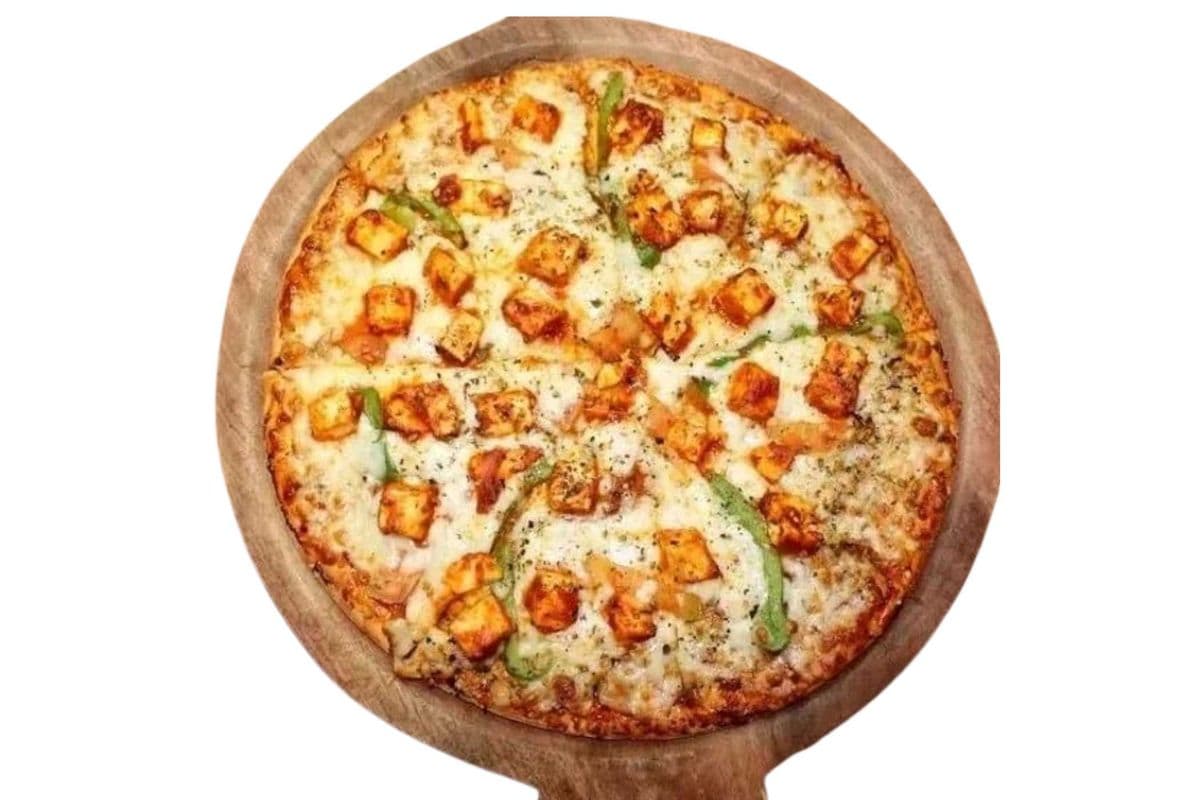 Tandoori Paneer Pizza