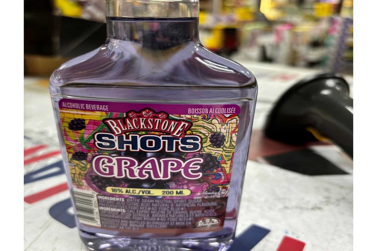 BLACK STONE GRAPE (1 x 200 ML)