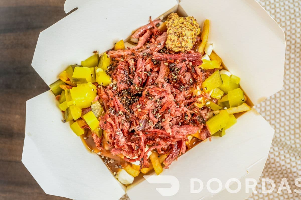 Large Montreal Smoked Meat Poutine
